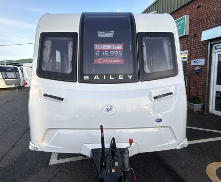 2020 Bailey Phoenix 644 Front