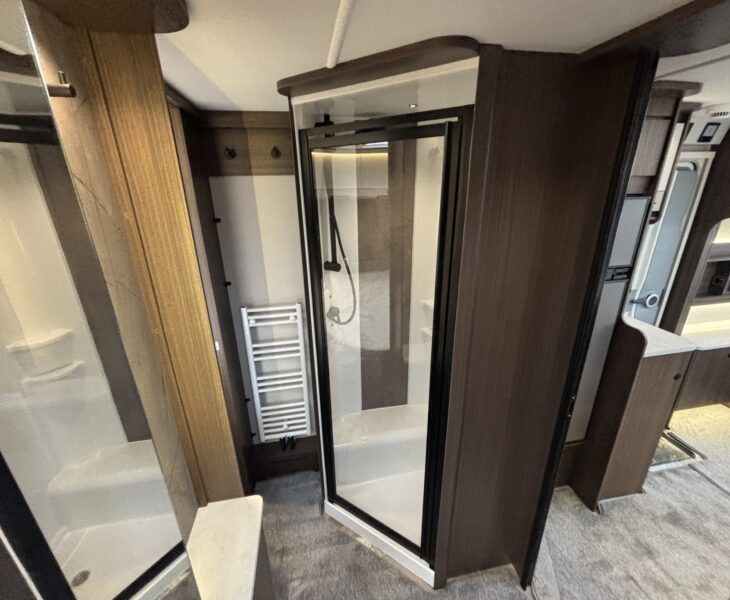 Coachman Laser Xtra 845 Interior