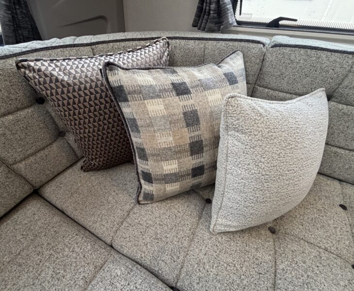 Coachman Laser Xtra 845 Interior