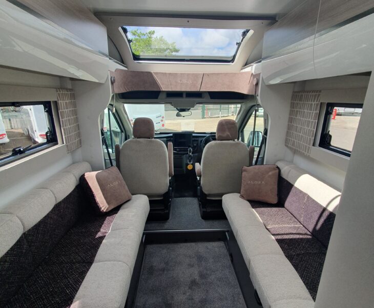 Bailey Alora 69-4S Interior