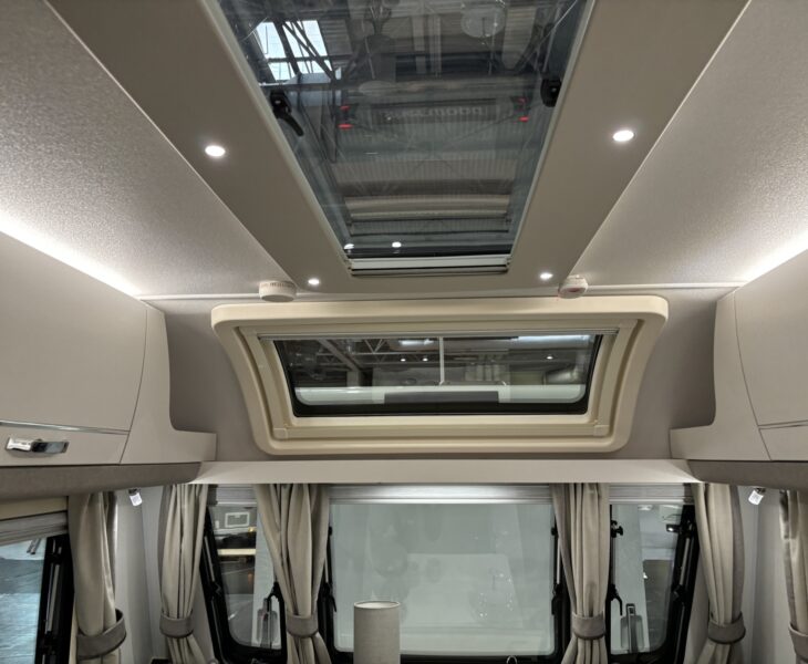 2025 Elddis Sherwood 550 front sunroof