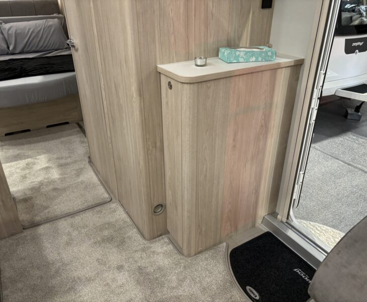 2025 Elddis Sherwood 550 front dresser