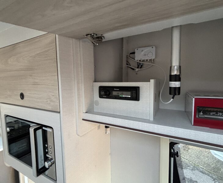 2025 Elddis Xplore XC Duo microwave