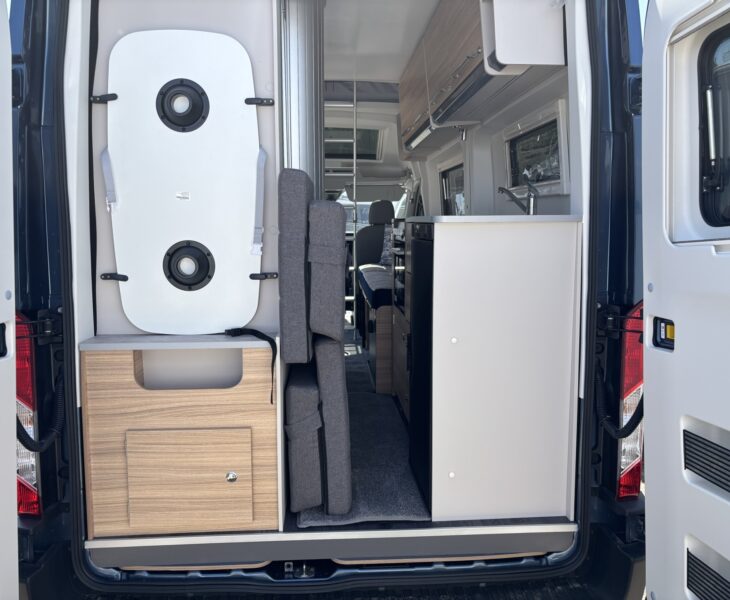 Bailey Endeavour B64 rear doors