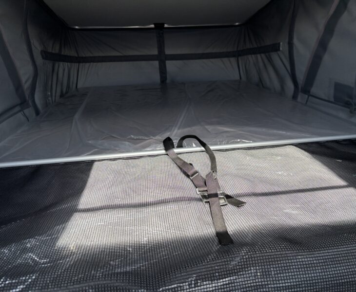 Bailey Endeavour B64 overhead bed