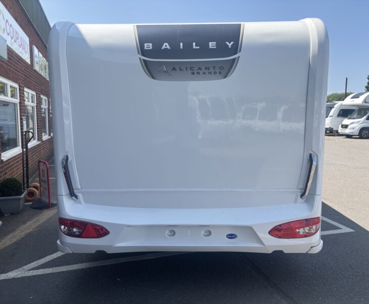 2024 Bailey Alicanto Grande Porto rear panel