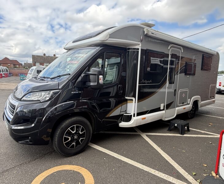 2021 Bailey Autograph 79-4i front nearside