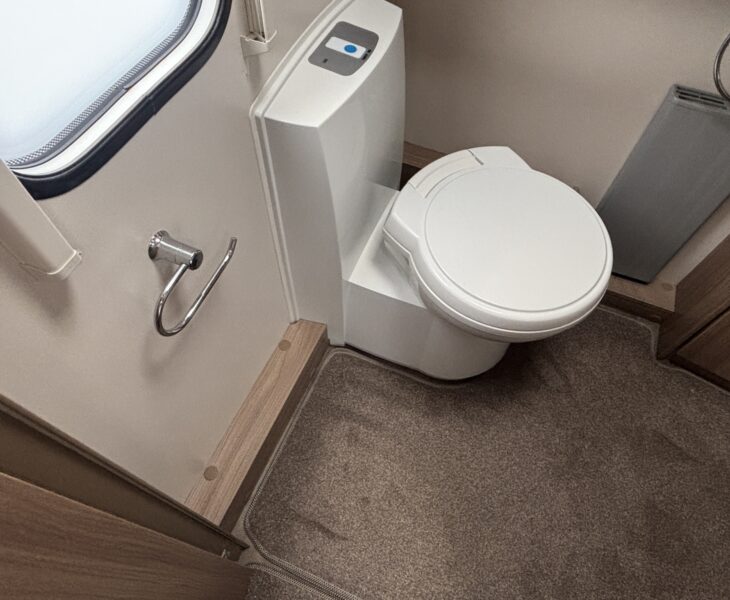2016 Swift Siena Accent 570 Cassette Toilet