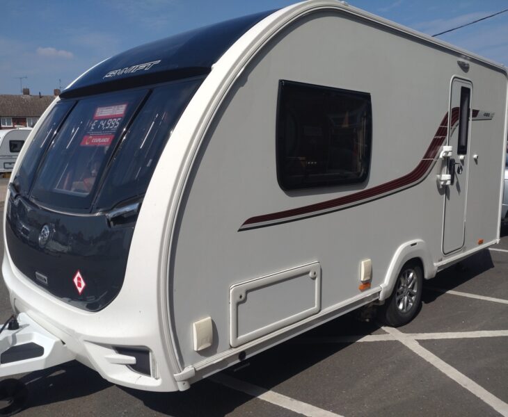 2017 Swift Challenger 480 Side