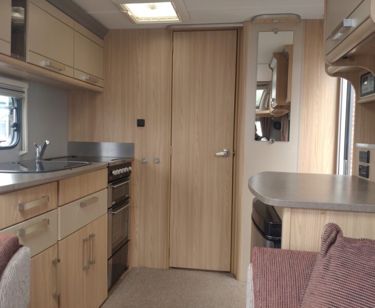 2012 COACHMAN PASTICHE 460/2 INTERIOR