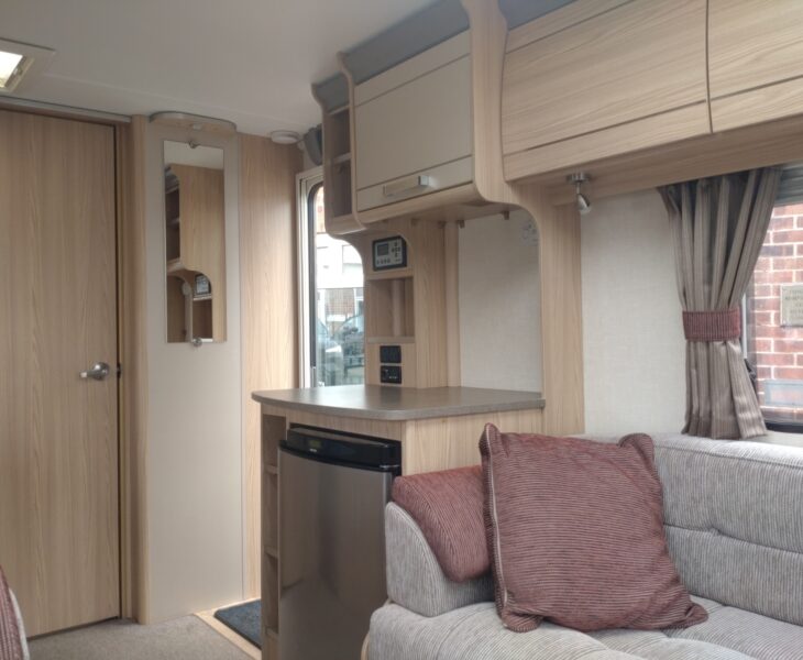 2012 COACHMAN PASTICHE 460/2 INTERIOR