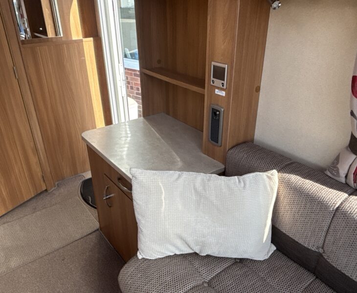 2013 Swift Challenger 480 SE Dresser