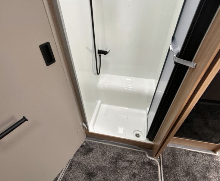 2026 Bailey Phoenix 640 Black Edition shower