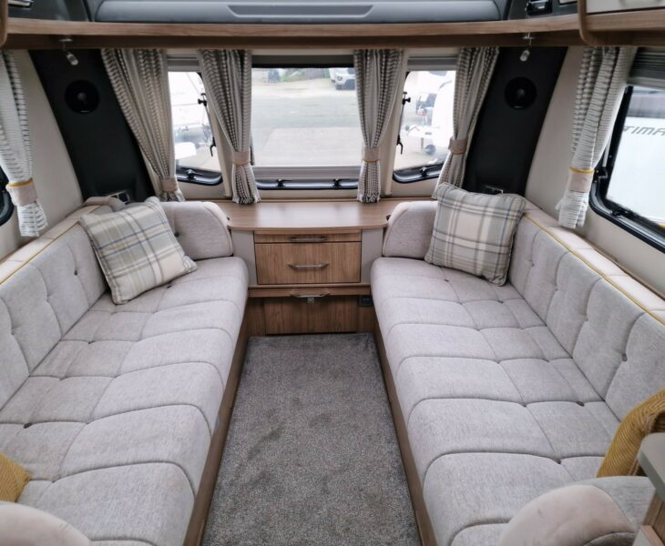 SEATING