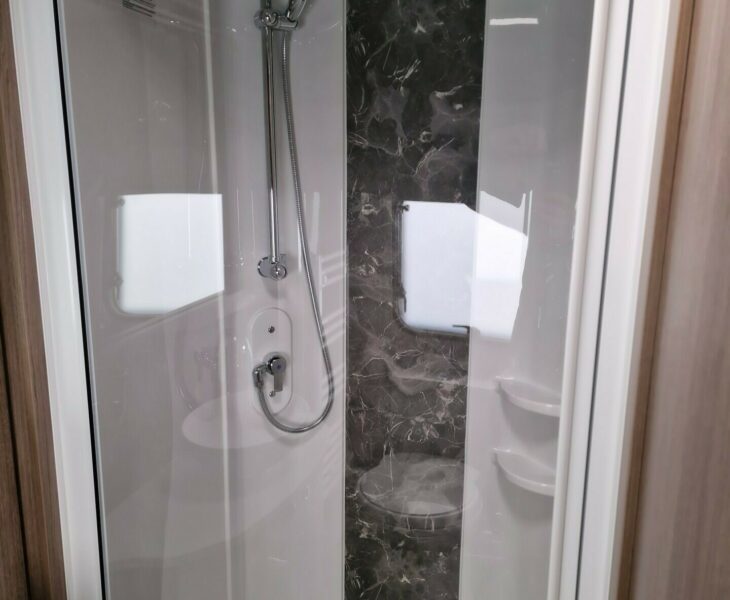 2025 COACHMAN VIP 575 SHOWER