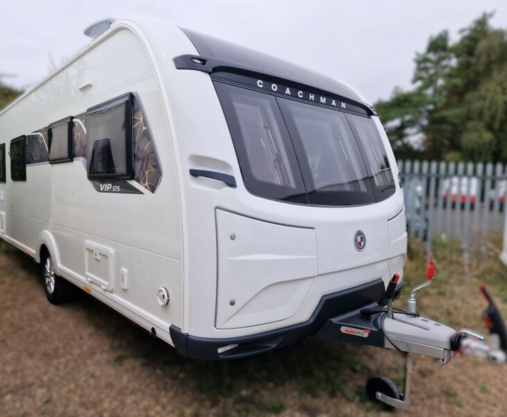2025 COACHMAN VIP 575 FRONT O/S