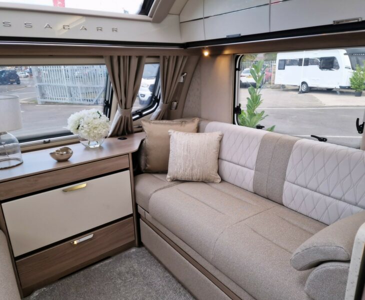 2025 BESSACARR 845 SEATING