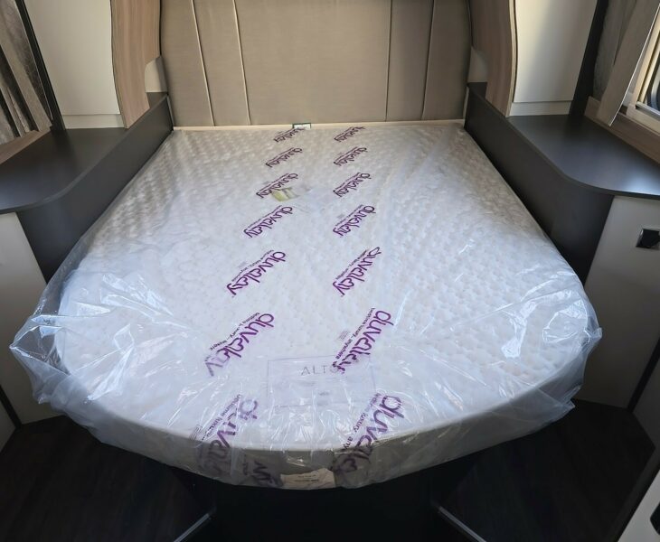 2025 VOYAGER 494 BEDROOM