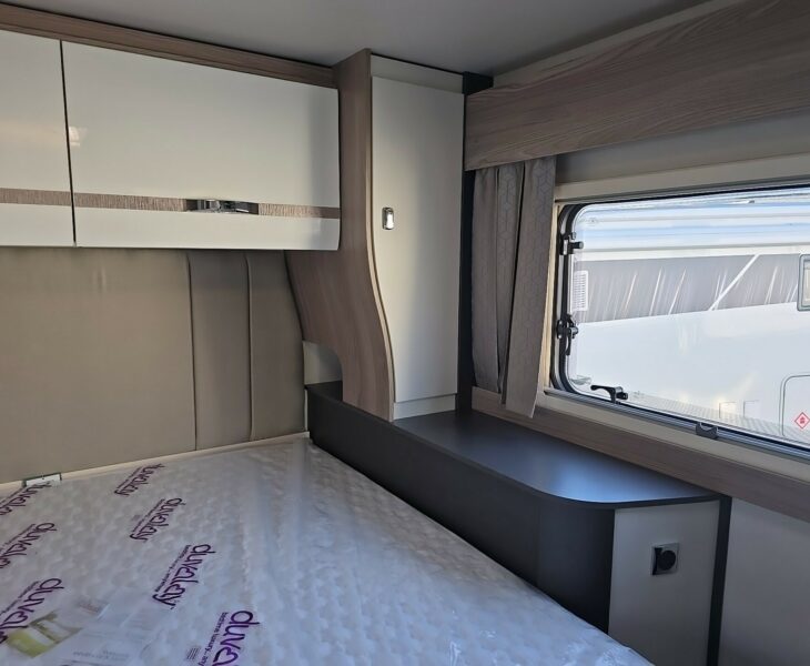 2025 VOYAGER 494 BEDROOM