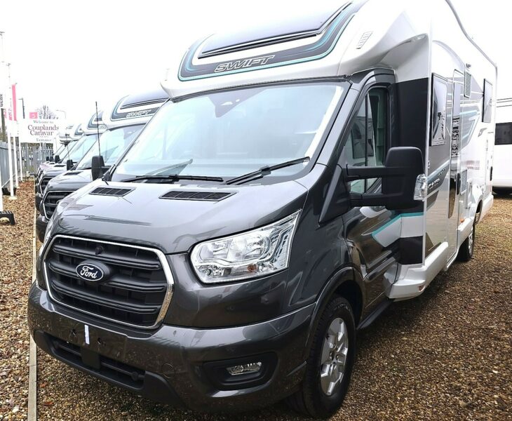 2025 SWIFT VOYAGER SERIES 5 594 FRONT N/S