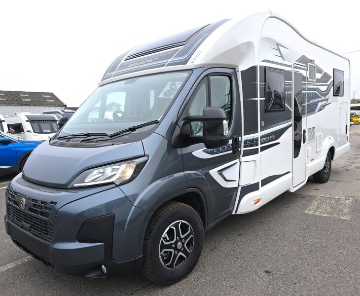 2025 SWIFT ESCAPE 694 MOTORHOME FRONT N/S