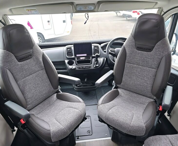 2025 SWIFT ESCAPE 694 MOTORHOME PILOT SEATS