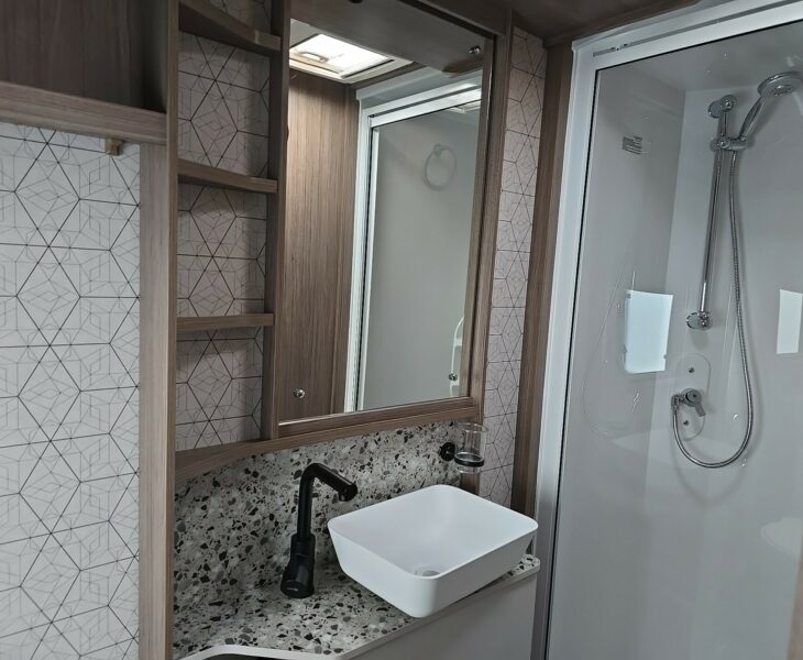 2025 Acadia 675 Xtr Washroom