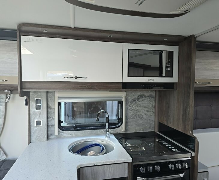 2023 COACHMAN LUSSO 1 MICROWAVE