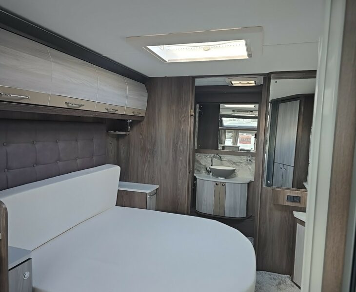 2023 COACHMAN LUSSO 1 BEDROOM