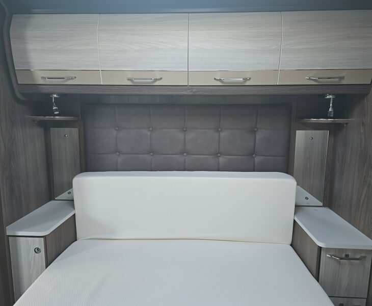 2023 COACHMAN LUSSO 1 BEDROOM