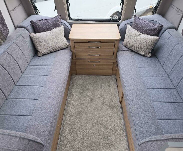 2023 BAILEY CARTEGENA  SEATING