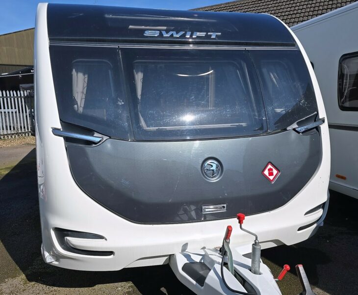 2022 SWIFT ELEGANCE 845 FRONT O/S