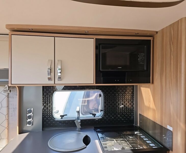 2022 SWIFT ELEGANCE 845 MICROWAVE