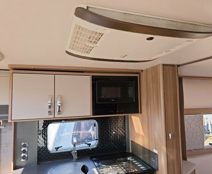 2022 SWIFT ELEGANCE 845 AIRCON
