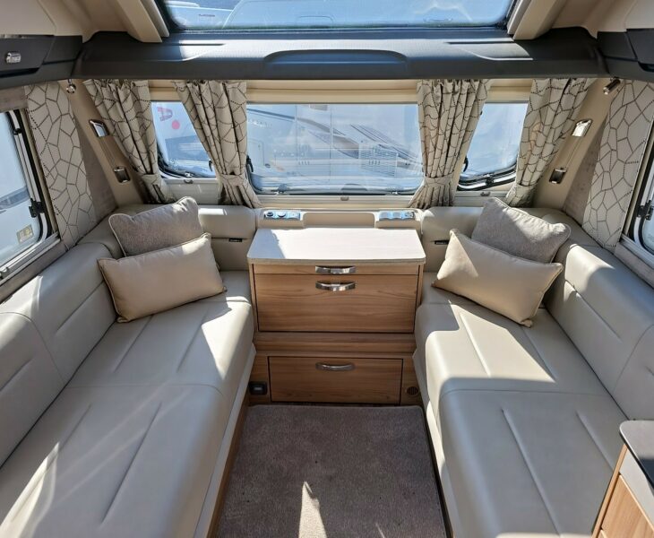 2022 SWIFT ELEGANCE 845 SEATING