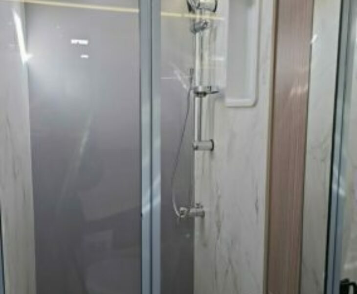 2025 SWIFT ESCAPE 640 SHOWER