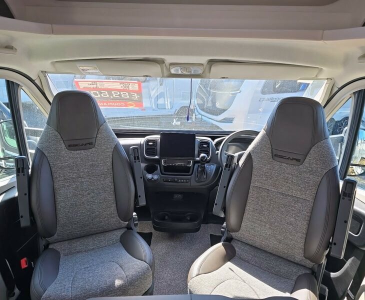 2025 SWIFT ESCAPE 684 PILOT