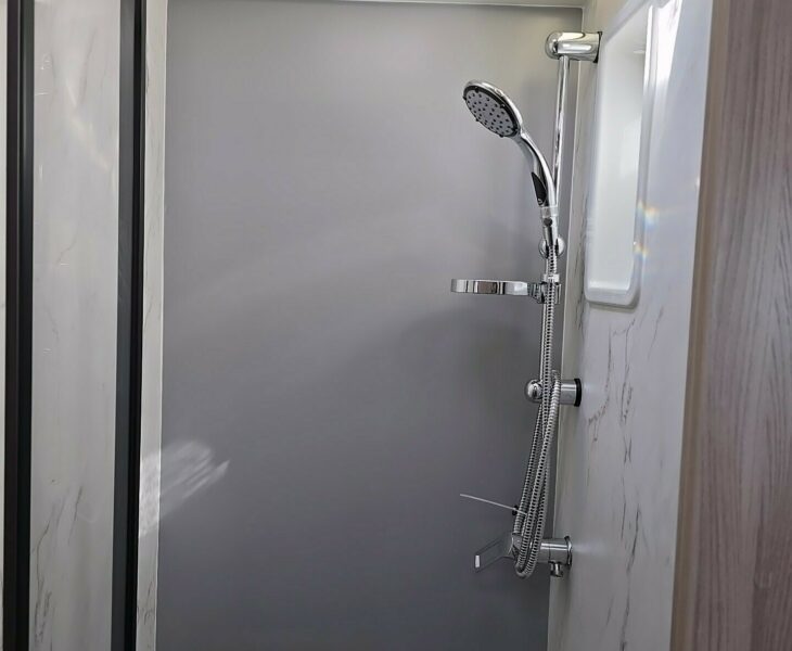 2025 SWIFT ESCAPE 684 SHOWER