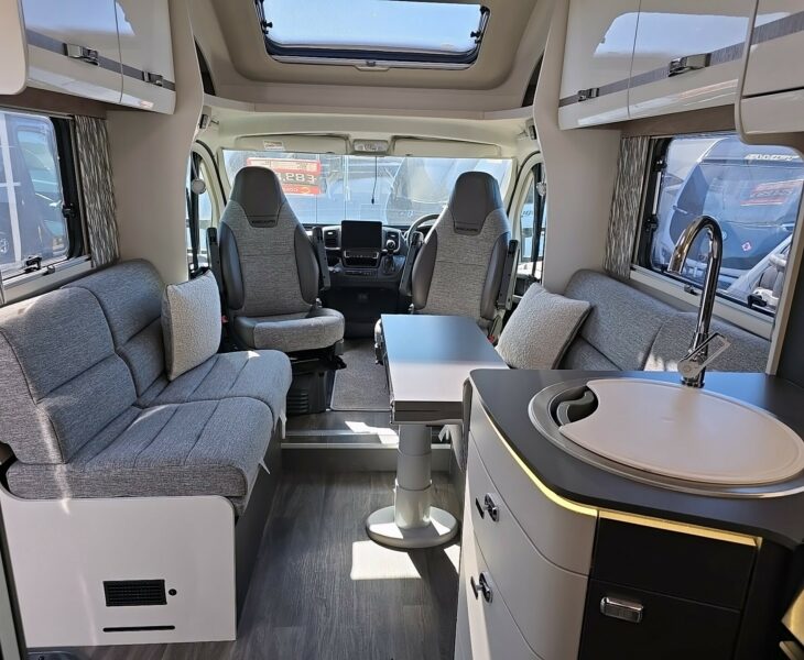 2025 SWIFT ESCAPE 684 VIEW