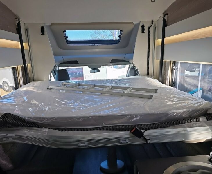 2025 SWIFT VOYAGER 505 DROP DOWN BED