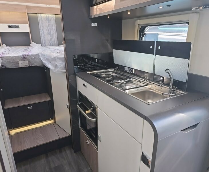 2025 SWIFT ASCARI 384 KITCHEN