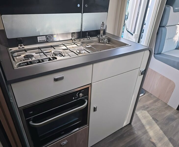 2025 SWIFT ASCARI 384 OVEN
