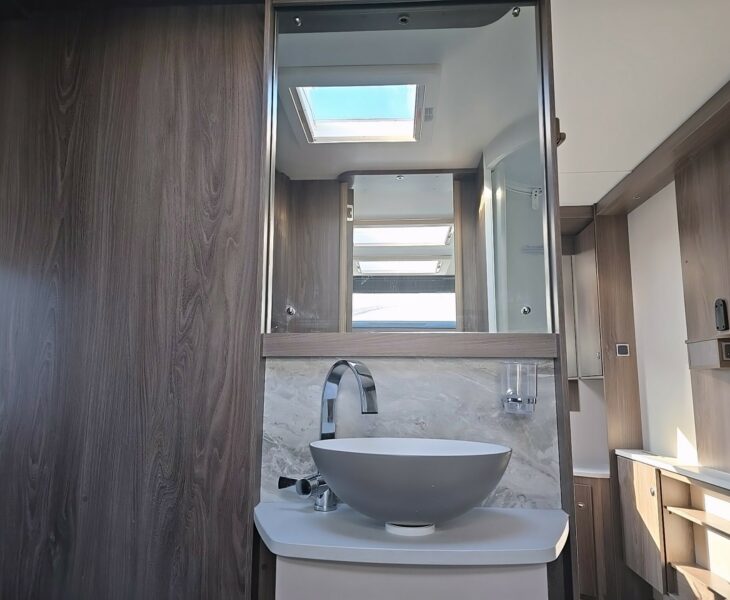 2022 COACHMAN LASER XCEL 850 WASHROOM