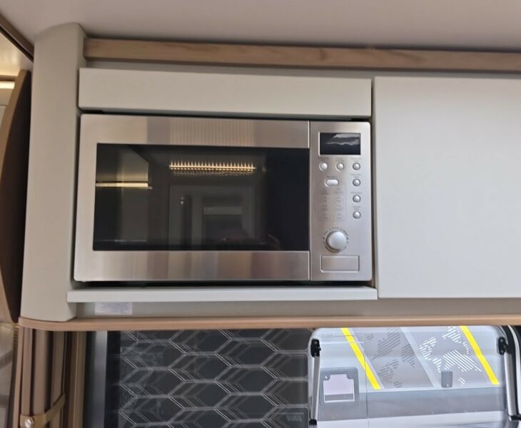 2016 SWIFT BOLERO 744 MICROWAVE