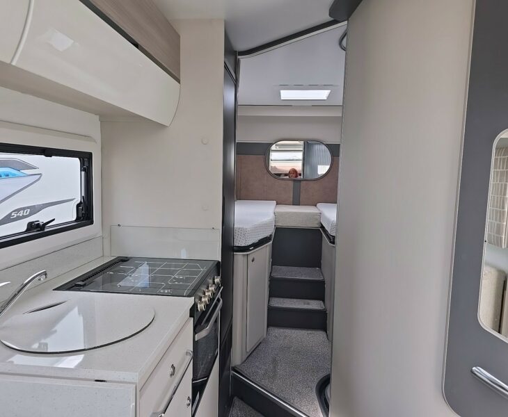 BAILEY ALORA 694T 2024 VIEW