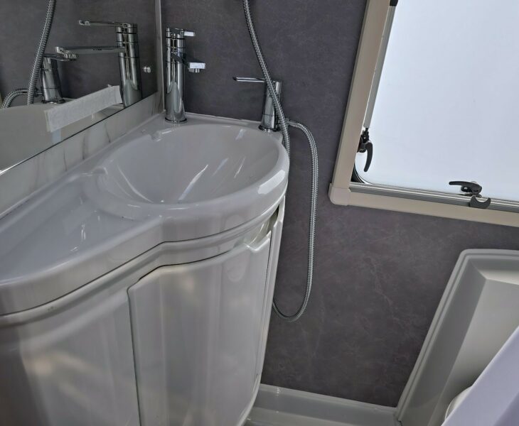 2025 SWIFT SPRITE EXCLUSIVE COMPACT BATHROOM
