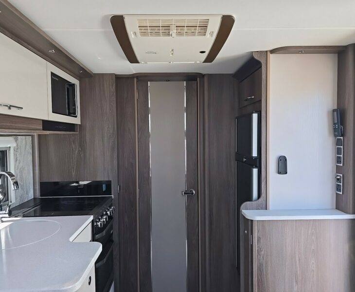 2022 COACHMAN LASER 665 VIEW