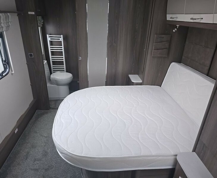 2022 COACHMAN LASER 875 XCEL BED