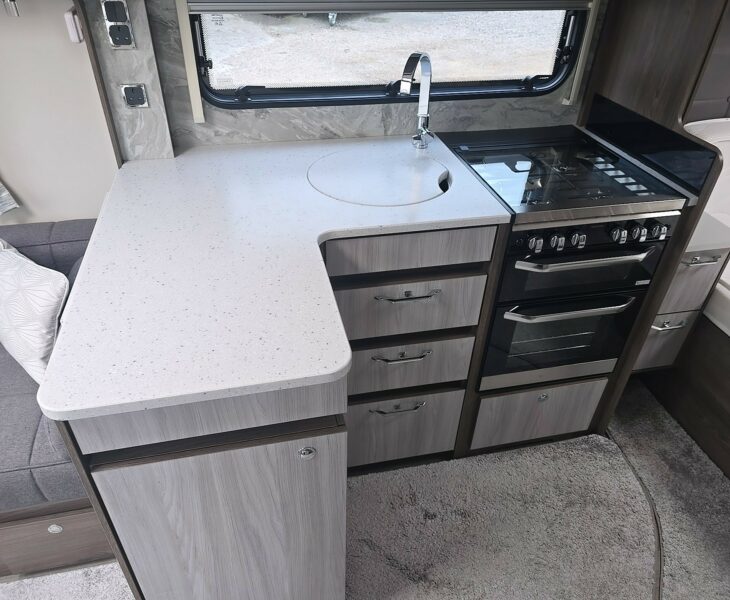 2022 COACHMAN LUSSO II KITCHEN