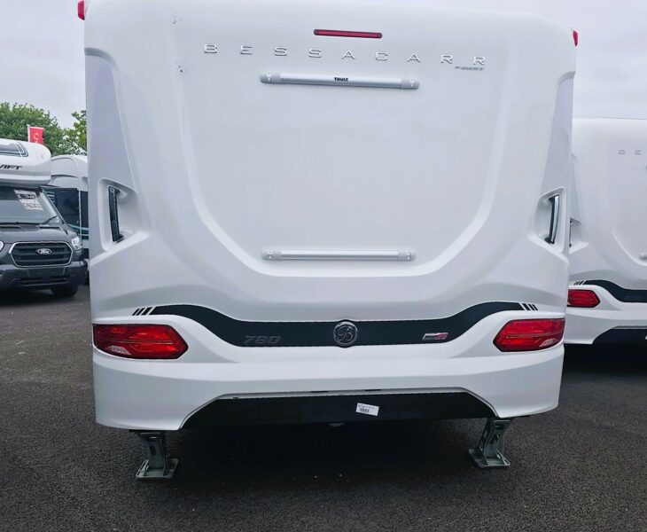 2025 BESSACARR 780 REAR